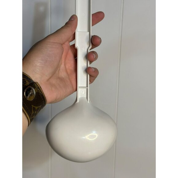Vintage 1993 Pillsbury Doughboy Plastic Ladle Spoon | White Kitchen Utensil - Picture 5 of 6
